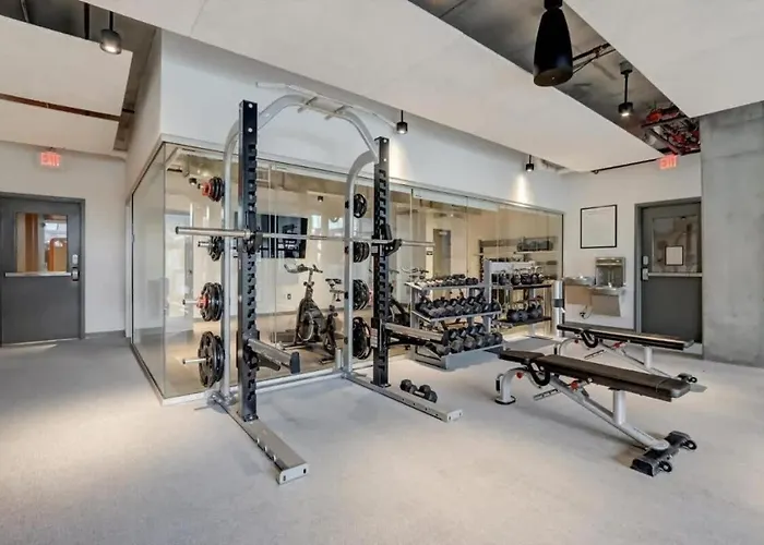 Apartment Boulevard Highrise Stu Sky Pool Parking Gym 22 Phoenix
