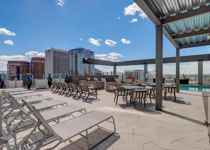 Boulevard Highrise Stu Sky Pool Parking Gym 22 Apartament Phoenix